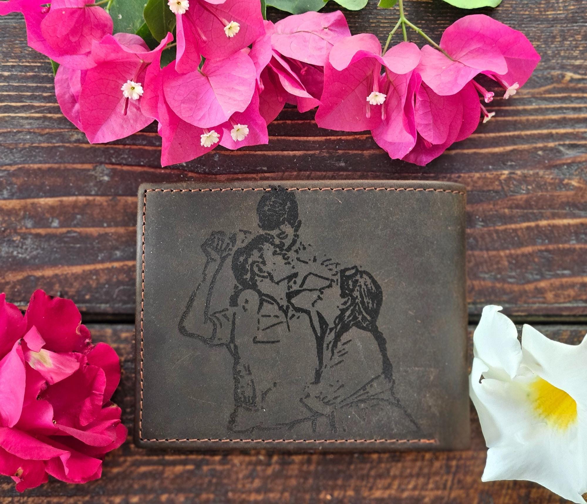 Sleek Men's Leather Wallet with Custom Logo and Message