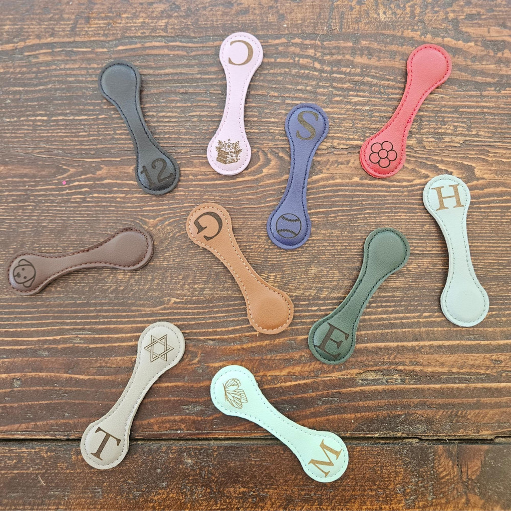 Personalized Book Holder, Custom Name, Perfect Book Lover Gift for Birthday or Anniversary, Personalized Leather Magnetic Bookmark