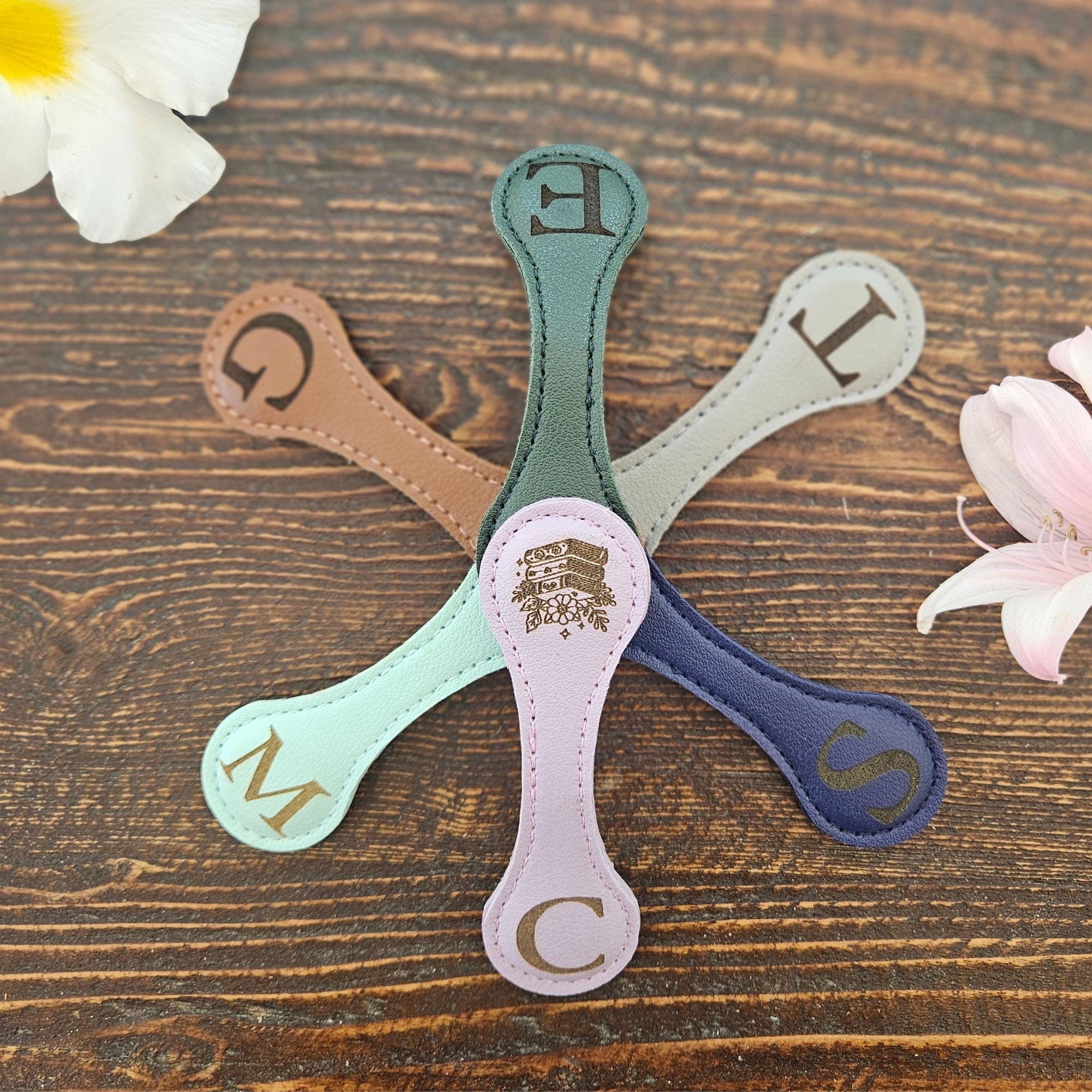 Personalized Book Holder, Custom Name, Perfect Book Lover Gift for Birthday or Anniversary, Personalized Leather Magnetic Bookmark